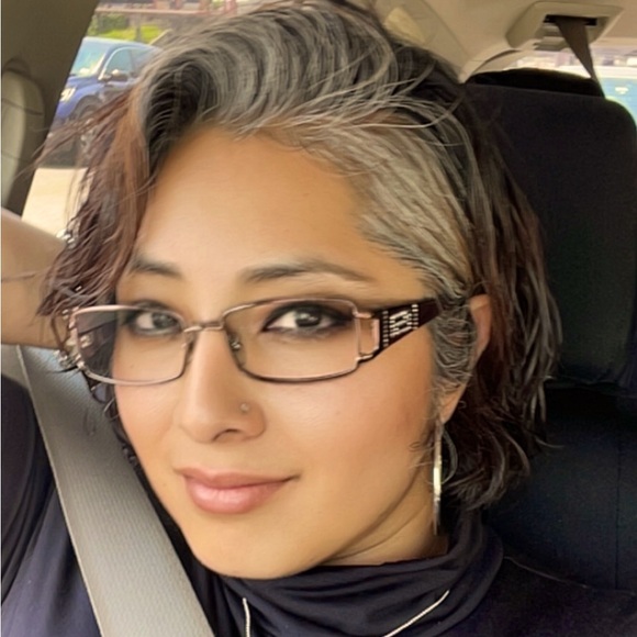 Meet your Posher, Norma - Picture 1 of 1